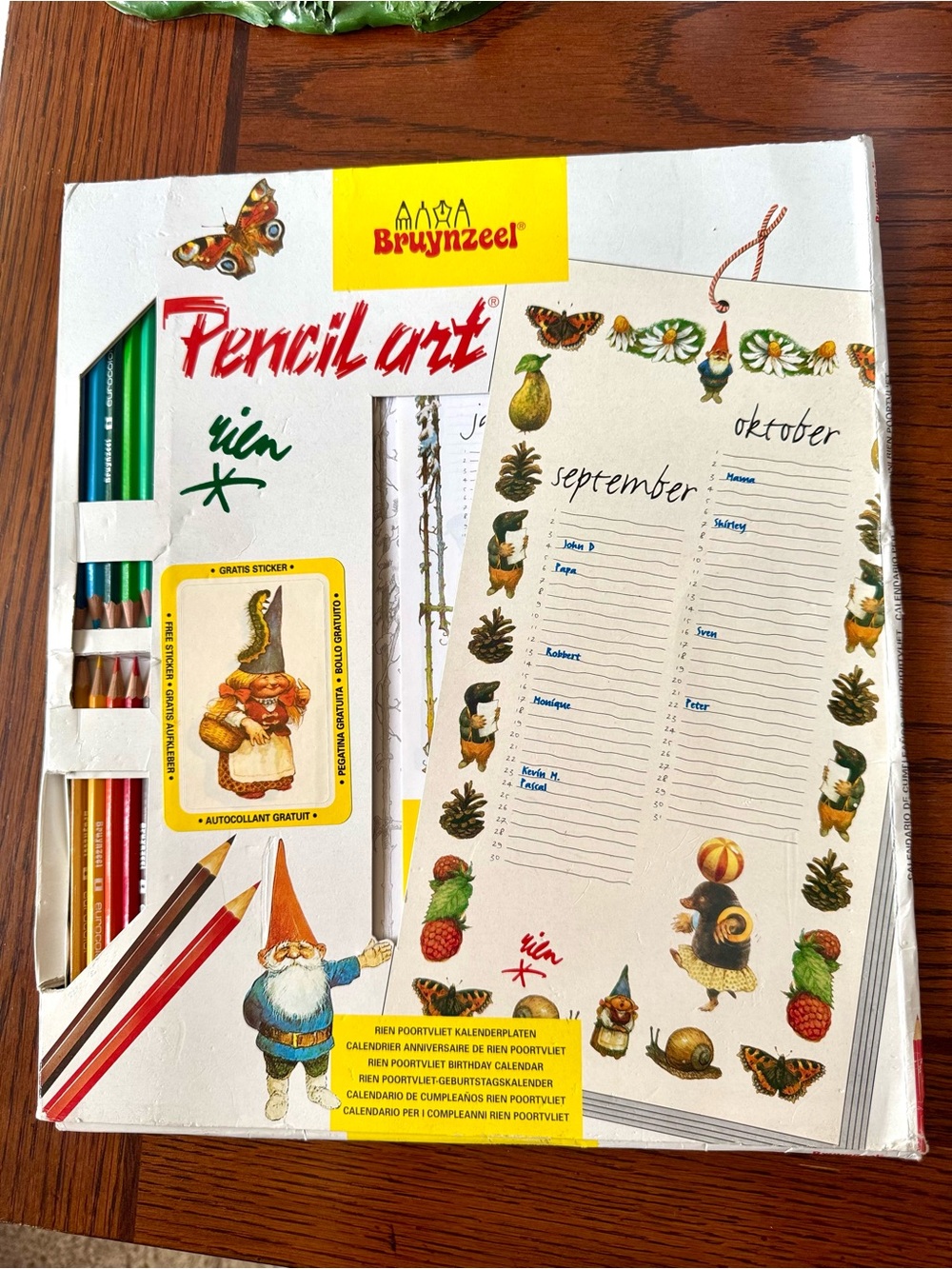 BRUYNZEEL Pencil Art Coloring Pictures Gnome Birthday Calendar VTG 1997 NOS